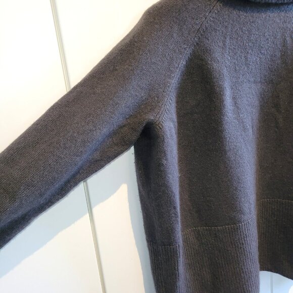 Athleta Wool Cashmere Aspen Turtleneck Sweater Brown XS - Picture 4 of 8